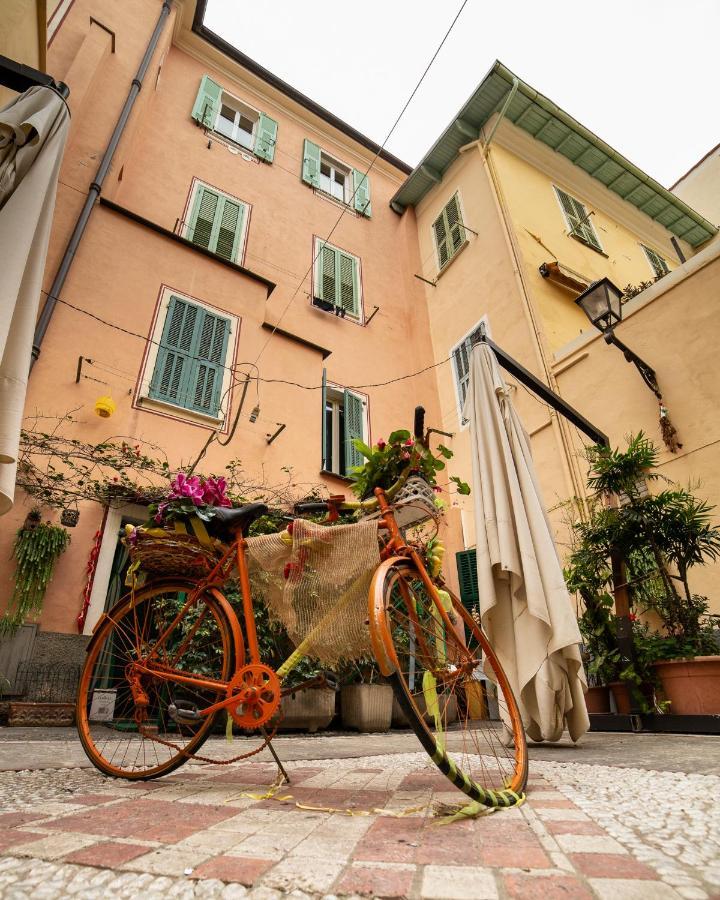 Sui Tetti, Caressa De Mae Apartamento Bordighera Exterior foto